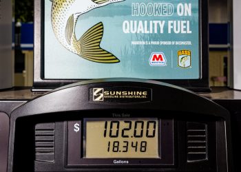 ‘ Çok Stresli’: Benzin Haritanu Araba Sürmeyi ve Harcamayı Yeniden Düşünmeye Zorluyor