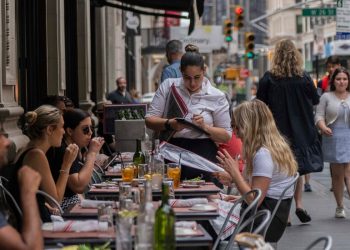 İşgücü Piyasasının Sıcak Kaldığını Gösteren Temmuz Ayında İş Fırsatları Arttı