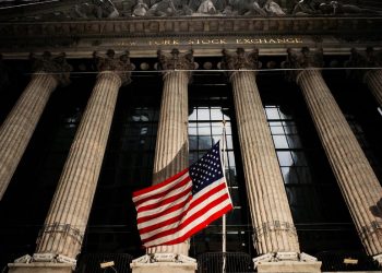 İngiltere’deki Piyasa satıcısından Sonra Amerikalı Yetkililer Soruşturma: Burada Olabilir mi?