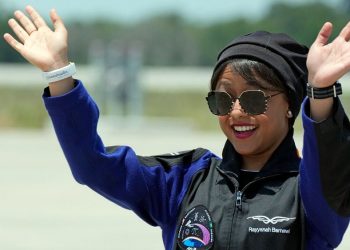 Suudi Arabistan’ın ilk kadın astronotu SpaceX roketiyle uzaya fırlatıldı