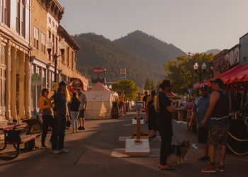 Colorado Rockies’te Refah ve Uygun Fiyatlı Konut Bir Arada Var Olabilir mi?