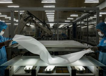 Güneş Enerjisi Tedarik Zinciri, İnsan Hakları Endişeleri Ortasında Daha Opaklaşıyor