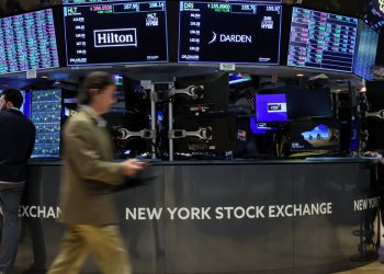 Fed Yetkilileri Faiz Artışlarının Bittiğine İlişkin Bölge Veriyor ve Yatırımcılar Kutluyor