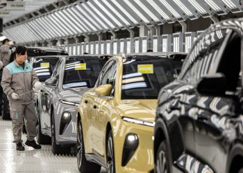 Milletvekilleri Tarifelerin Arttırılması ve Çin ile Ekonomik Bağların Kesilmesi Çağrısında Bulundu