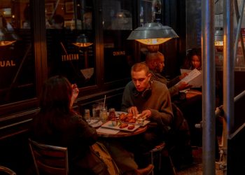 Yiyeceklerin değerli miktarlarını mı düşürdünüz?  Çoğu şirket bunu nasıl yapıyor