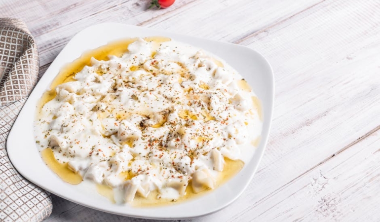Turk-Yogurt-Tuketimi-Rekor-Kirdi-Avrupa8217yi-Geride-Birakti-featured